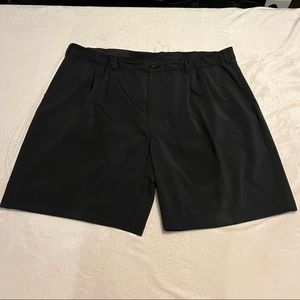 Reebok Golf Mens Black Shorts Size 50